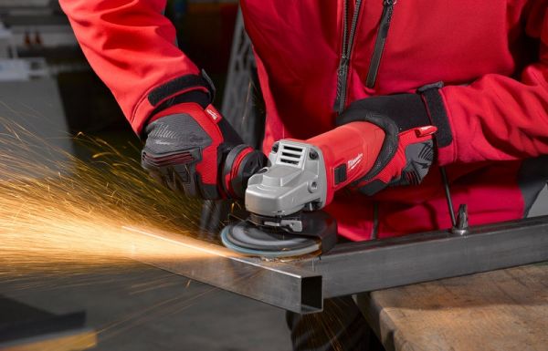 Шліфмашина кутова MILWAUKEE 125 мм AGV 10-125 EK 4933451222