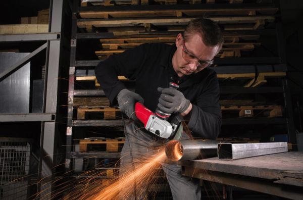 Шліфмашина кутова MILWAUKEE, AGV 12-125 X, 1200Вт, діаметр 125мм