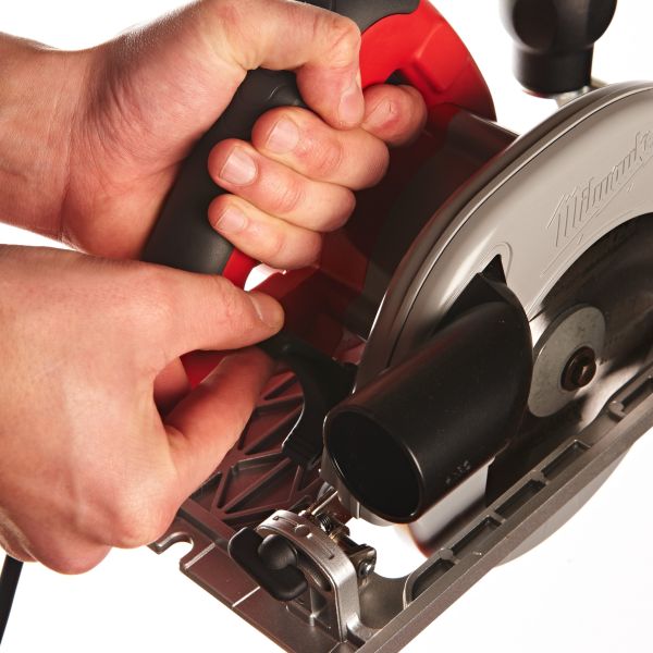 Циркулярная пила MILWAUKEE CS 55 165 мм 4933403635