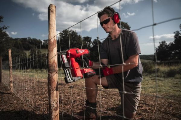 Степлер скобозабивний акумуляторний M18 FFUS-0C