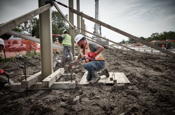 Акумуляторний вібратор для бетону M18FCVN12-0