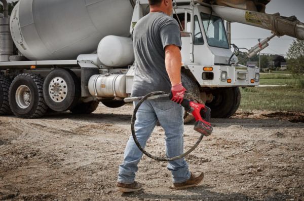 Акумуляторний вібратор для бетону M18FCVN12-0