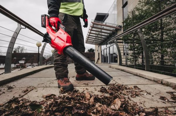 Повітродувка акумуляторна безщіткова MILWAUKEE, M18 FBL-0