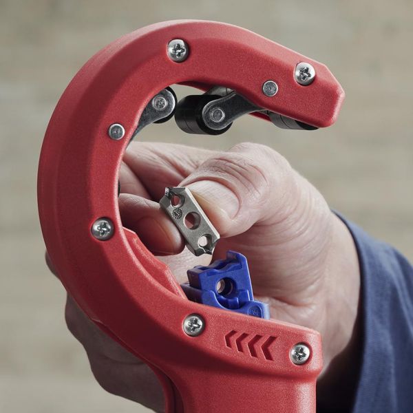 Труборіз для пластикових труб 90 23 01 ВК