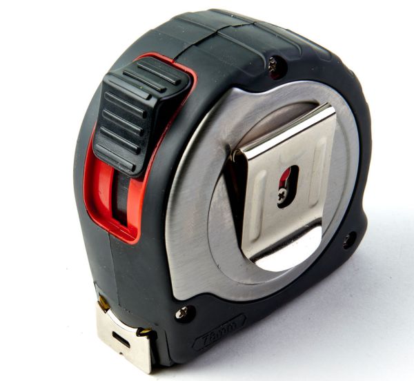 Рулетка MILWAUKEE C8/25