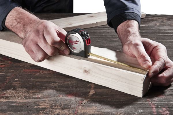 Рулетка MILWAUKEE C8/25