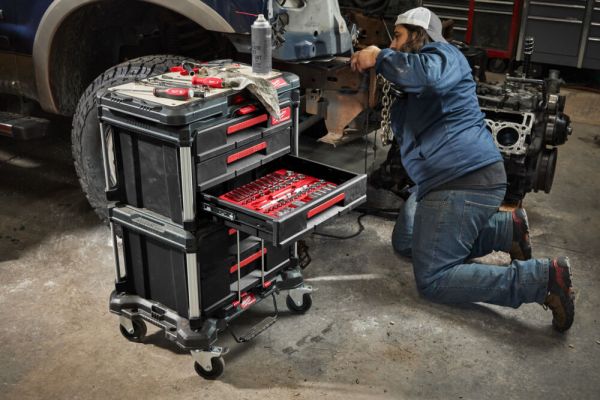 Візок на коліщатах з ящиками для інструментів (транспортувальний комплект) MILWAUKEE PACKOUT 4932492