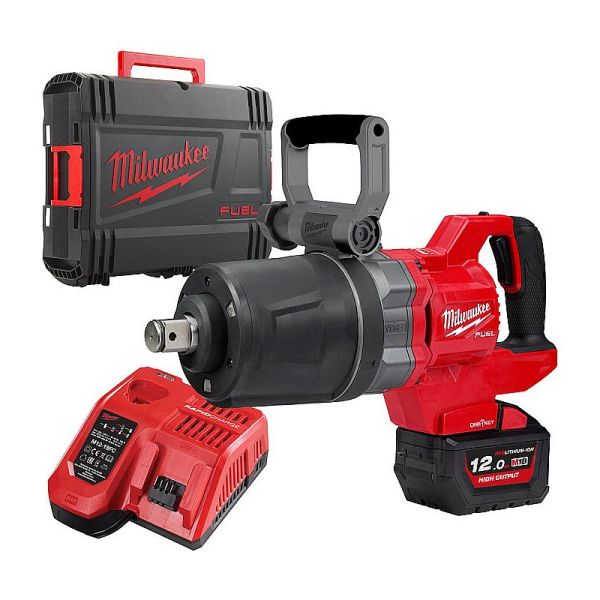 Гайкокрут високомоментний 1'' (2711 Нм) MILWAUKEE M18 FUEL ONEFHIWF1DS-121C (+ заряд.пристрій, акум., HD кейс)