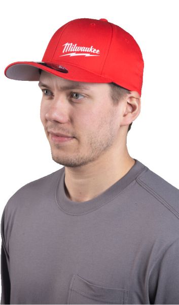 Бейсболка MILWAUKEE, червона, розмір L/XL