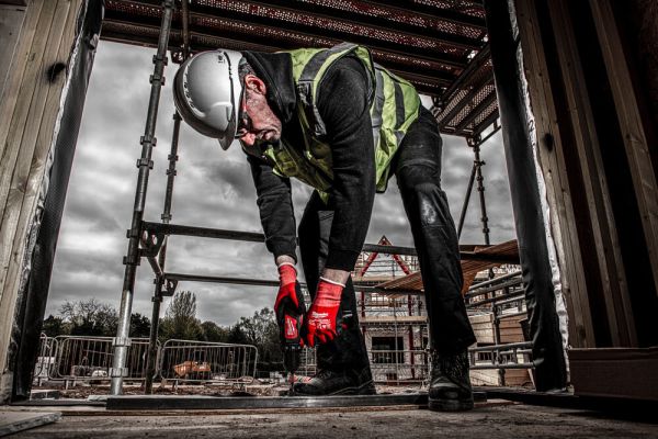 Дриль-шурупокрут MILWAUKEE M12 BDD-152C PROMOTION IN2