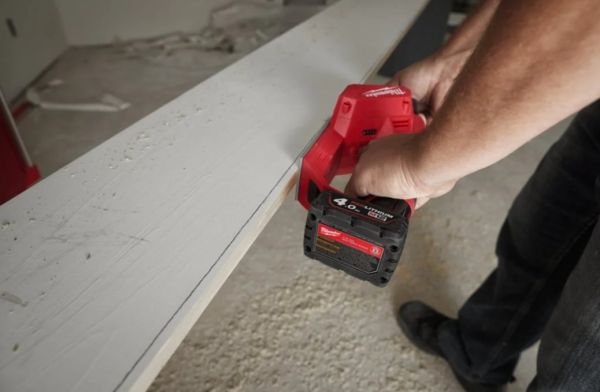 Рубанок акумуляторний безщітковий M12 BLP-402X MILWAUKEE