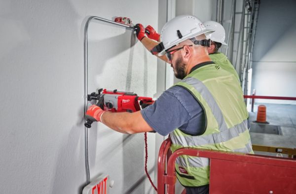 Перфоратор акумуляторний безщітковий SDS PLUS 2,6 Дж (3 режима) M18 BLHACD26-0 MILWAUKEE