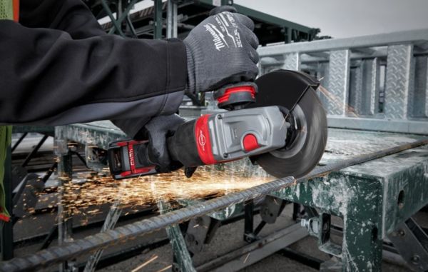 Кутошліфувальна машина акумуляторна MILWAUKEE M18FHSAG125XPDB-0