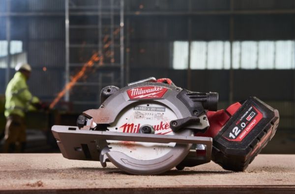 Пиляльний диск для циркулярної пилки 165X5/8X2,2X4D MILWAUKEE - 1шт.