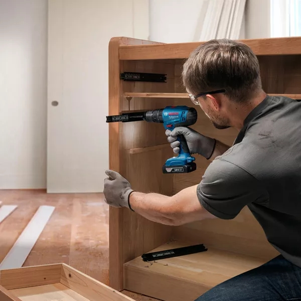 Шуруповерт ударний акумуляторний Bosch GSB 183-LI 18В 2х2А·год (0.601.9K9.100)