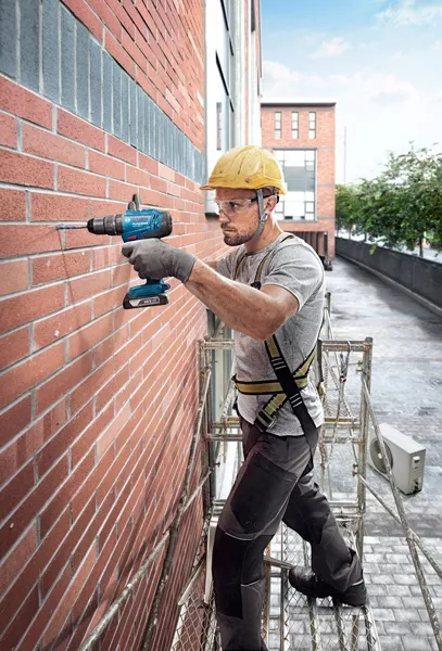 Шуруповерт ударний акумуляторний Bosch GSB 183-LI 18В 2х2А·год (0.601.9K9.100)