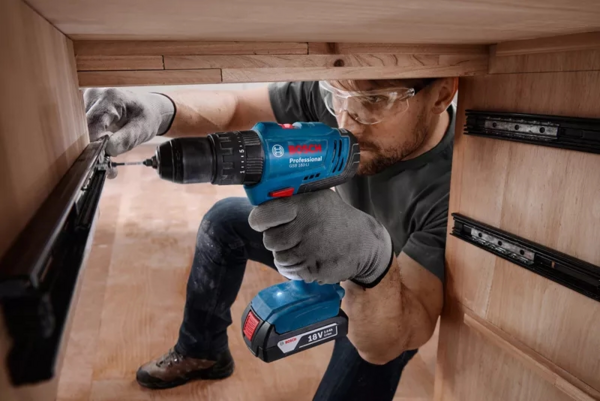 Шуруповерт ударний акумуляторний Bosch GSB 183-LI 18В 2х2А·год (0.601.9K9.100)