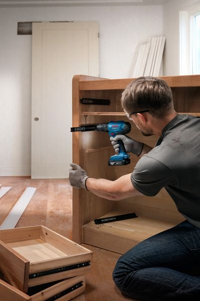 Шуруповерт ударний акумуляторний Bosch GSB 183-LI 18В 2х2А·год (0.601.9K9.100)