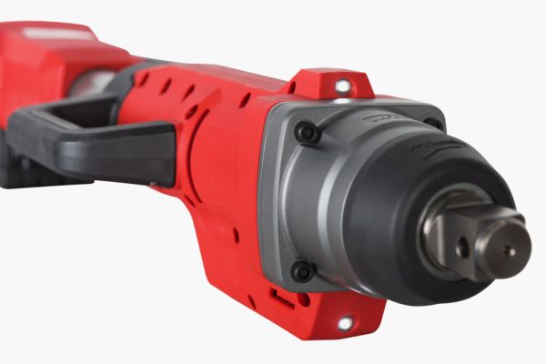 Гайкокрут залізничний акумуляторний 1'' (2000 Нм) MILWAUKEE M18 FHIWF1R-0C (каркас)