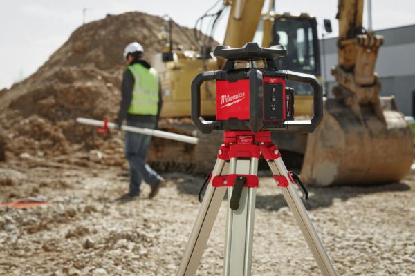 Рівень лазерний ротаційний акумуляторний MILWAUKEE M18 RLOH600-201C 600м
