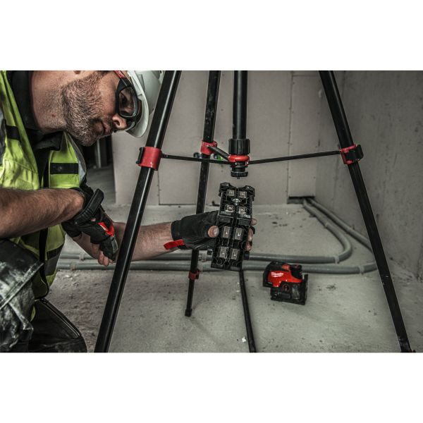 Полиця адаптер настінний 360 MILWAUKEE, LM360 для лазерних нівелірів