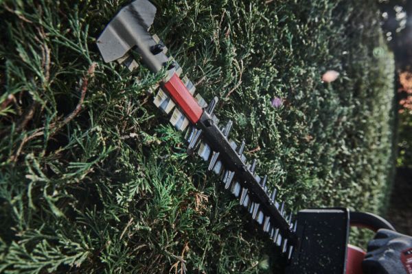 Кущоріз акумуляторний MILWAUKEE, M18 FHET45-0