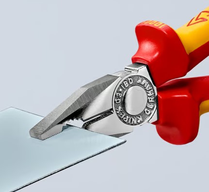 Плоскогубці комбіновані VDE 03 06 160