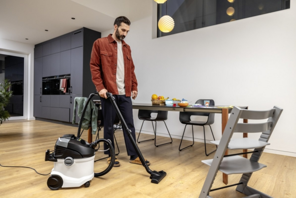 Пилосос мийний Karcher SE 5 (1.081-230.0)