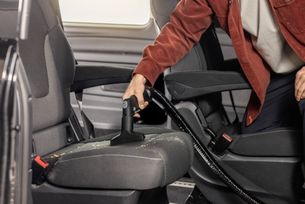 Пилосос мийний Karcher SE 5 (1.081-230.0)