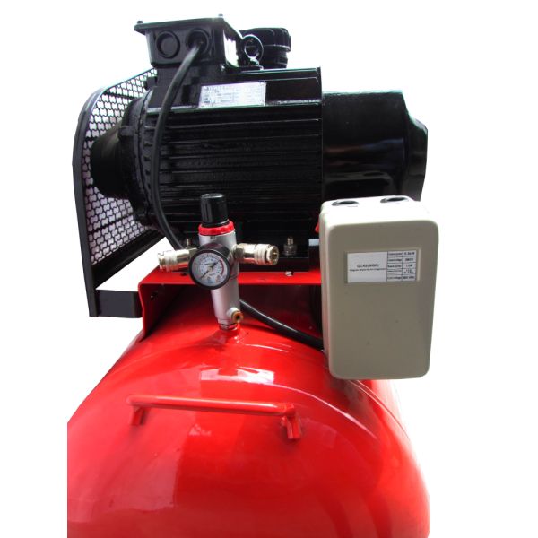 Компресор рес-270л 670/550л/хв 5,5кВт 10бар 380В 3 циліндра IBL3080D