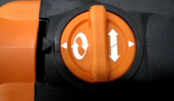 Пила шаблева мережева AEG: 900 Вт, 3500 об/хв, амплітуда хода- 19 мм