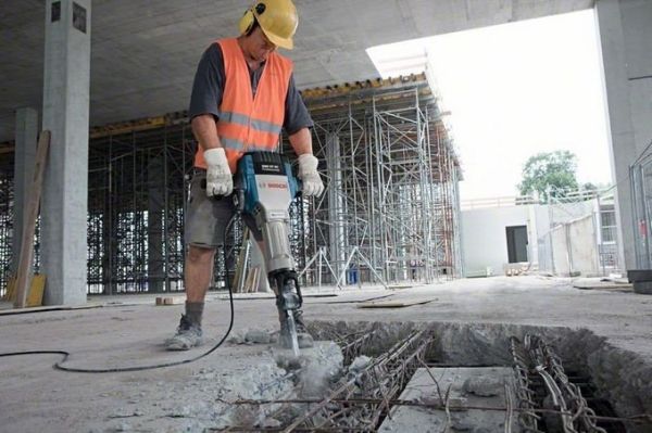 Відбійний молоток Bosch GSH 27 VC