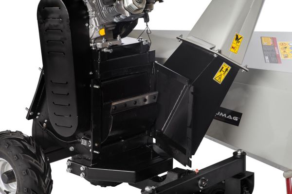 Бензиновий подрібнювач RAMBO-HC15PRO з маятниковою віссю