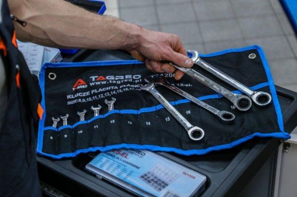 Набір ключів, 12 шт TAGRED TA1200