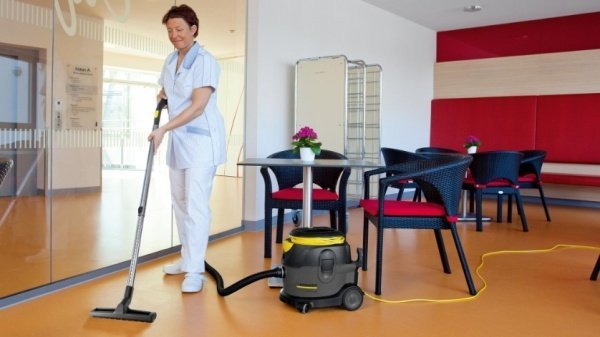 Пилосос професійний Karcher T 15/1 Hepa (1.355-235.0)