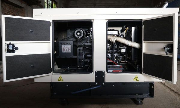 Дизельний генератор UNIVERSAL UND-YD 22 KVA