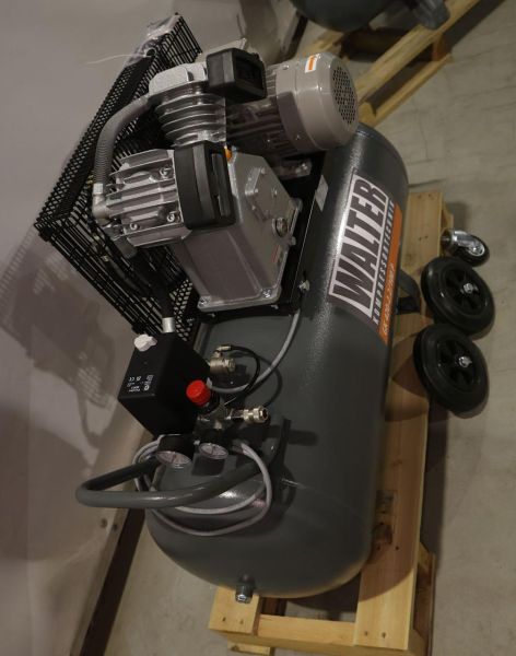 Компресор поршневий WALTER GK 420-2,2/100 P