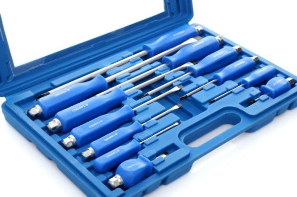 Набір викруток TA4018