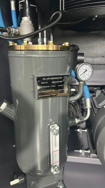 Гвинтовий компресор 16 Бар Mast LZN20-16VSD COMBO inverter (осушувач + ресивер 500 л)