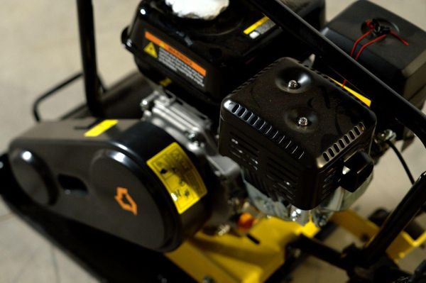 Віброплита MAST Bautechnik MT-P60