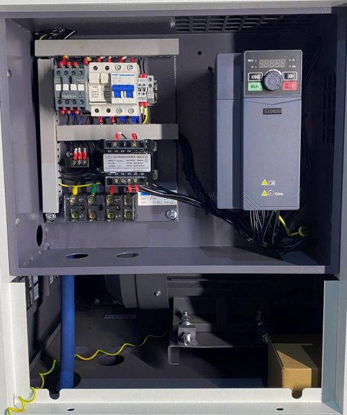 Гвинтовий компресор Mast LZN-10 COMBO inverter (осушувач + ресивер 300 л)