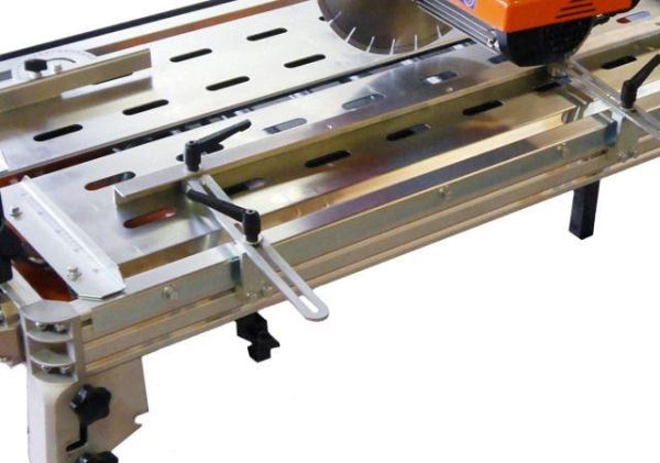 Плиткорізний верстат Gölz TS250A
