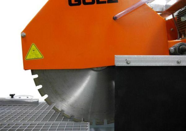 Каменеріз Gölz BS650