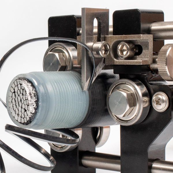 Інструмент для зняття ізоляції кабелів із зшитого поліетилену та напівпровідникового екрана ø22-45 мм СТАНДАРТ