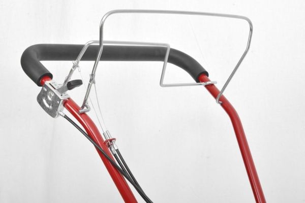 Сінокосарка бензинова HECHT 5060 EU (4 ножа+2 масла 4Т*0,6L)