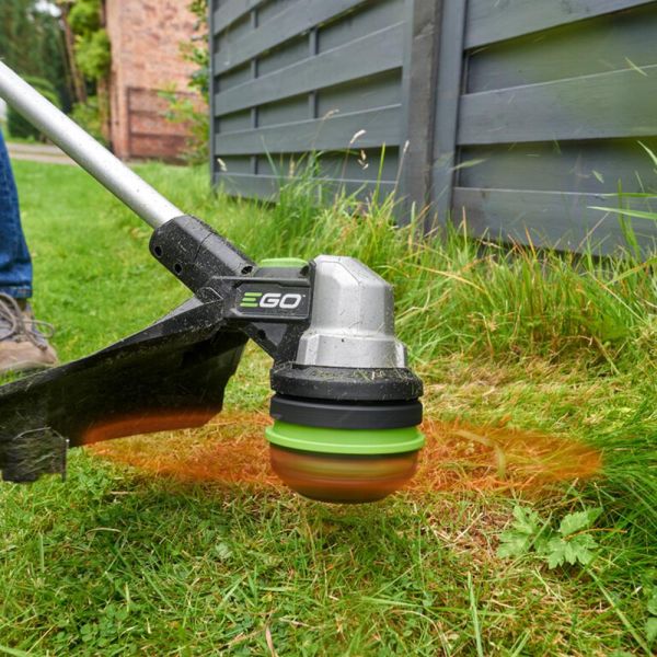 Тріммер акум. ST1613E-T KIT, 56В, ширина косіння 40см, Line IQ, Powerload, струна 2,4мм, роз`ємна штанга, акум. 4А*год + зарядний пристрій