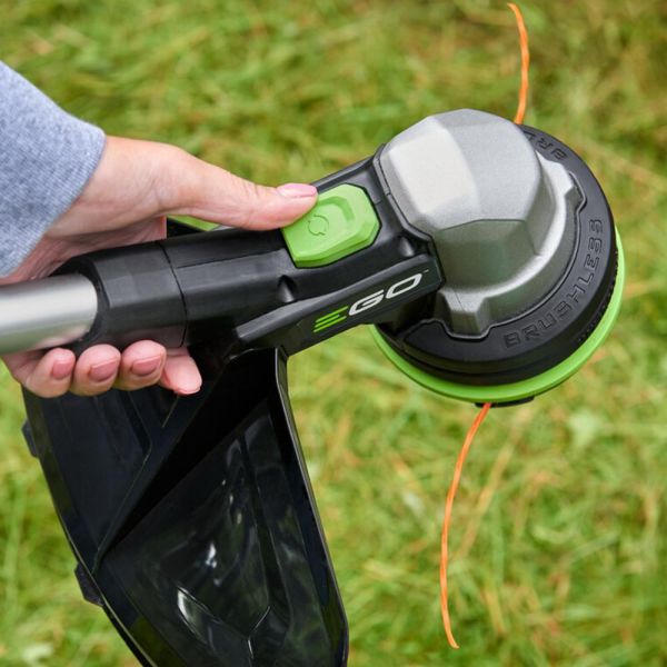 Тріммер акум. ST1613E-T KIT, 56В, ширина косіння 40см, Line IQ, Powerload, струна 2,4мм, роз`ємна штанга, акум. 4А*год + зарядний пристрій