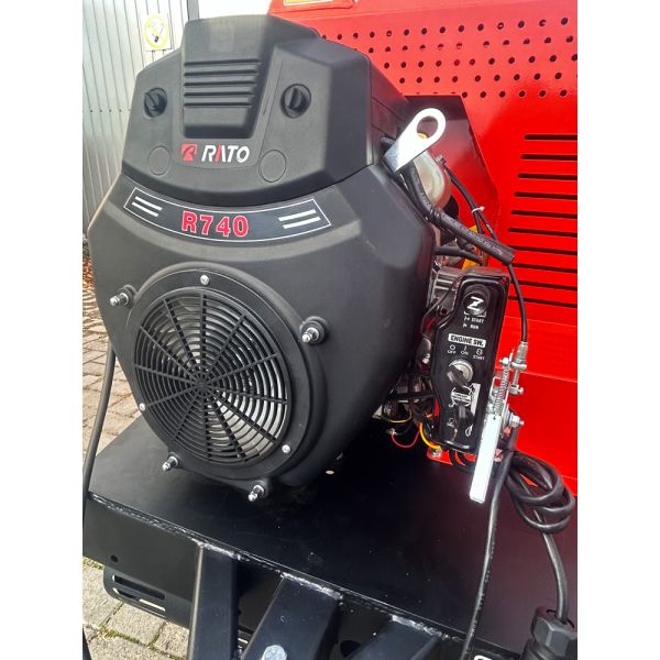 Подрібнювач бенз. DCH6 25к.с., діам.гілок до 18см, барабан з 2 ножами