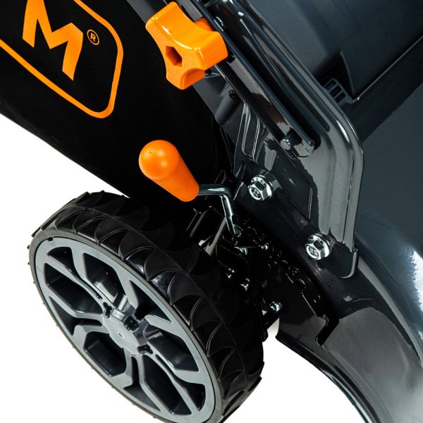 Газонокосарка бенз. LM42-SP, 4к.с., ширина захвату 42см, висота скош. 25-75мм, травозбірник 45л, самохідна