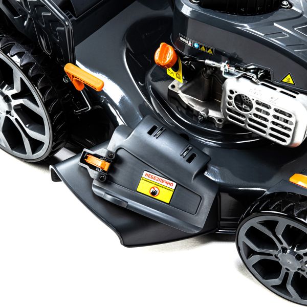 Газонокосарка бенз. LM48, 5к.с., ширина захвату 48см, висота скош. 30-80мм, травозбірник 70л, несамохідна